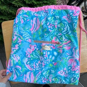 Lilly Pulitzer NWOT drawstring backpack